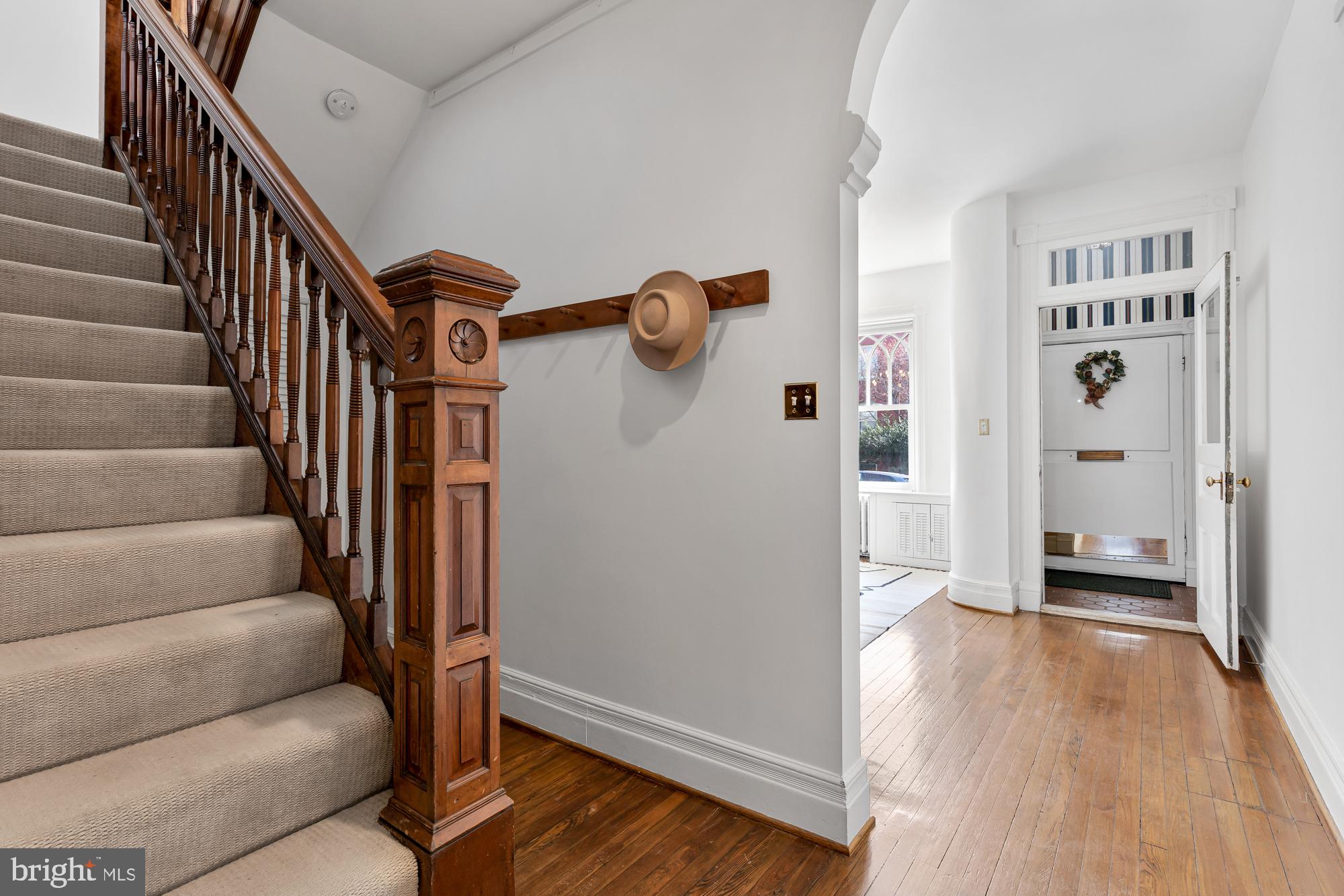 142 E Street Southeast Washington, DC 20003 - Photo 6 of 30