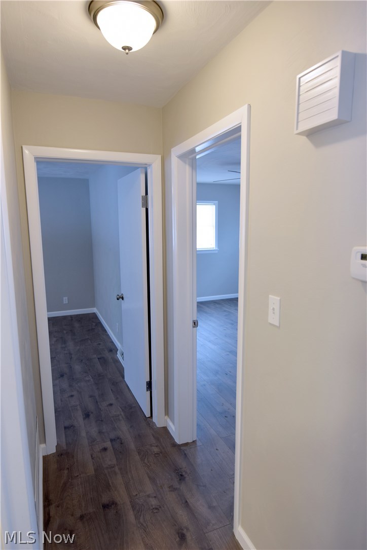 1101 Albright McKay Road Northeast Brookfield, OH 44403 - Photo 19 of 35