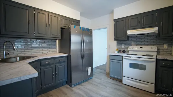 $2,900 | 27 Lawrence Avenue, Unit 1, Sleepy Hollow, NY 10591