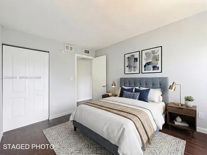 $300,000 | 3702 Southwest 60th Terrace, Unit 31, Davie, FL 33314
