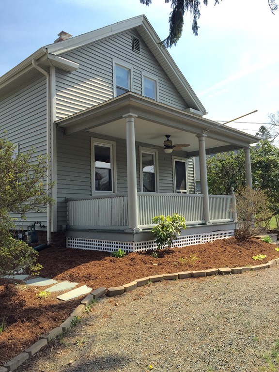 347 Riverside Drive Northampton, MA 01062 - Photo 2 of 29 Gallery Image 2
