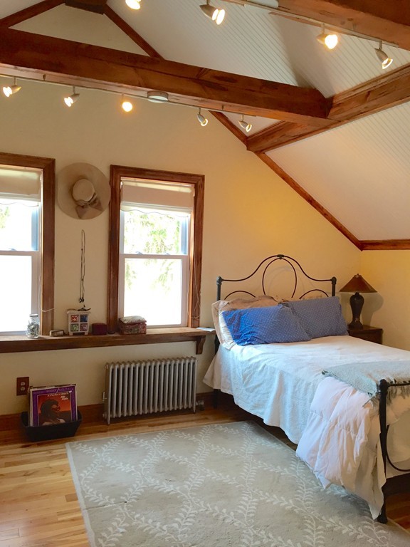 347 Riverside Drive Northampton, MA 01062 - Photo 21 of 29 Gallery Image 21