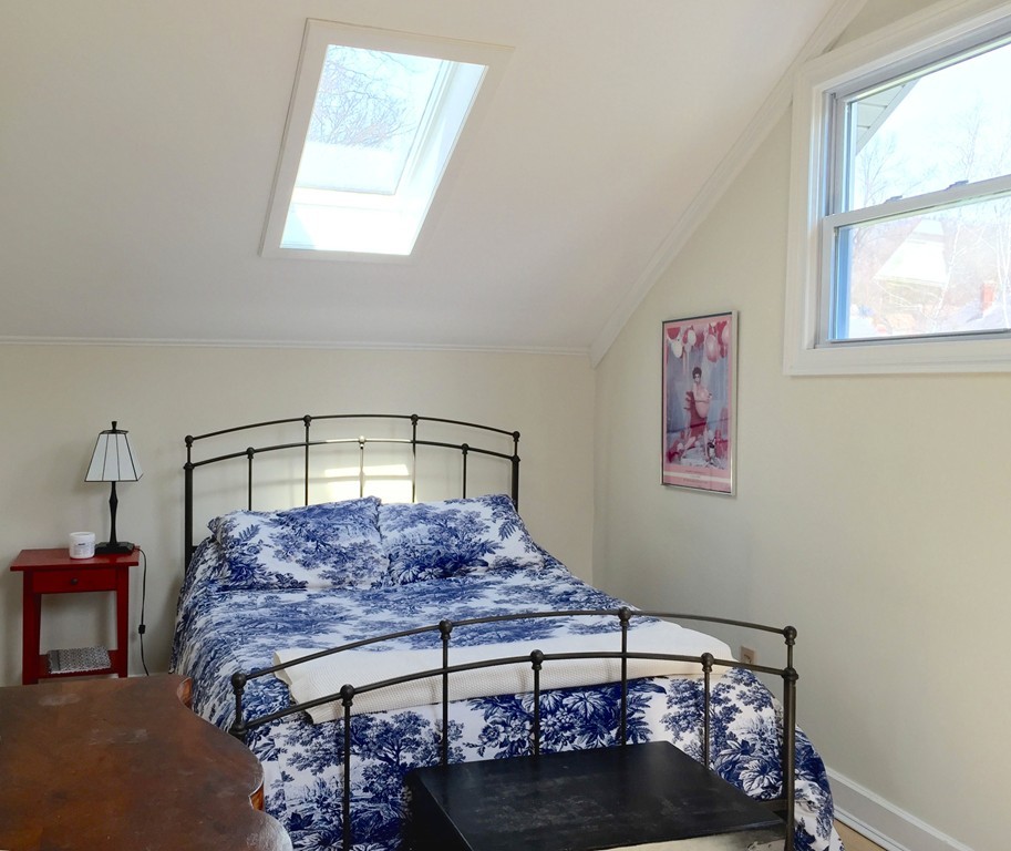 347 Riverside Drive Northampton, MA 01062 - Photo 24 of 29 Gallery Image 24