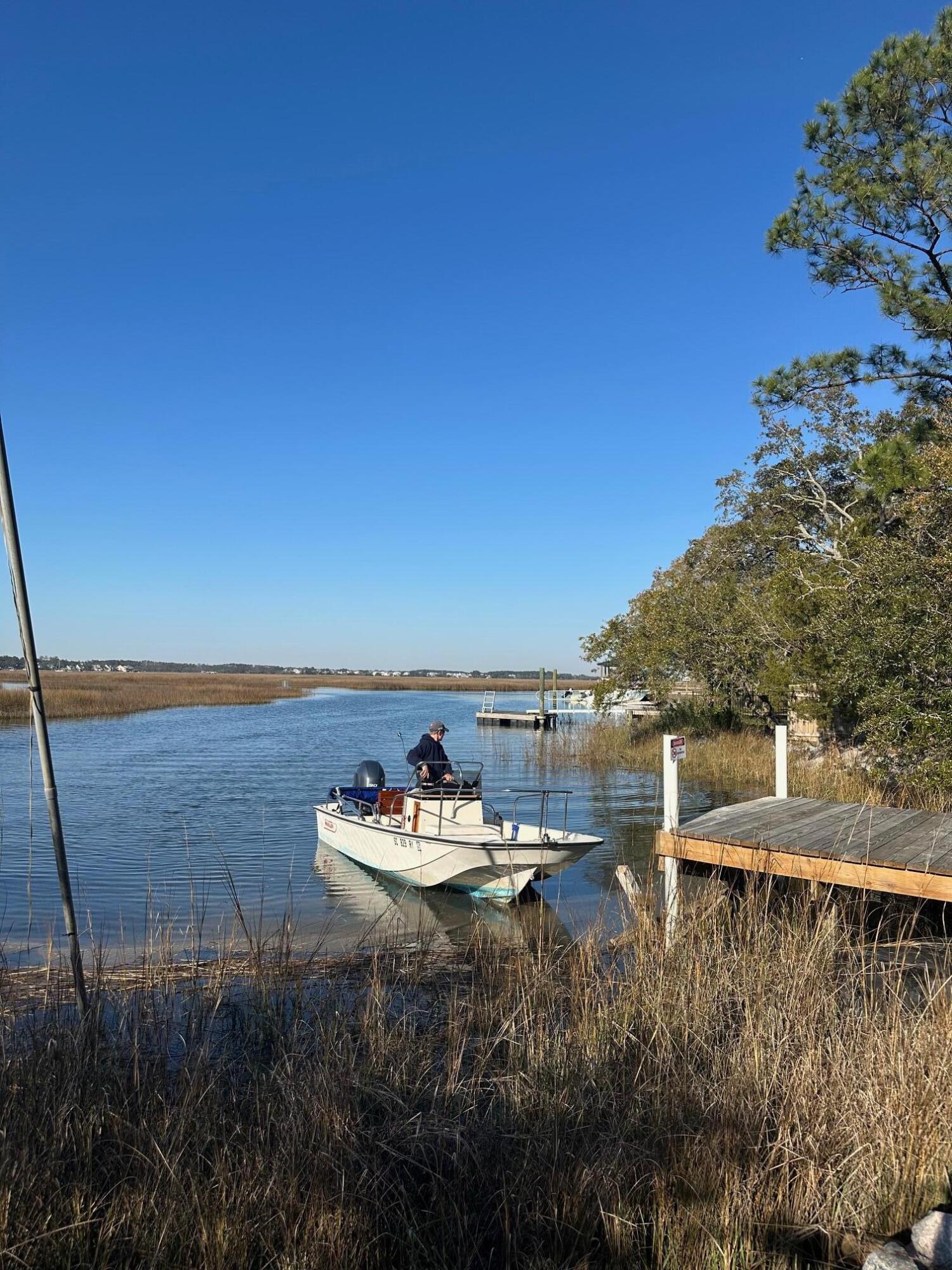 185 Wappoo Road Charleston, SC 29407 - Photo 7 of 65 wappooboat3