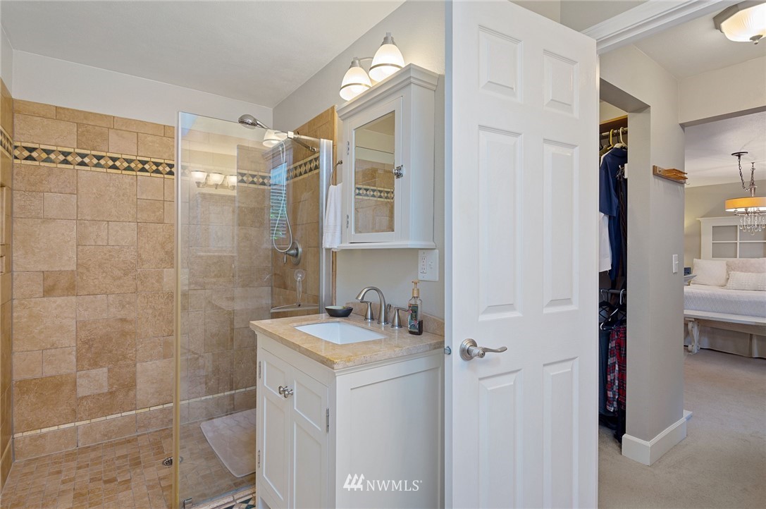 101 East Hofaker Road Allyn, WA 98524 - Photo 17 of 38 Gallery Image 17
