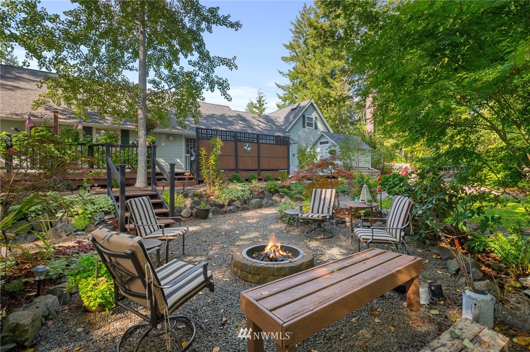 101 East Hofaker Road Allyn, WA 98524 - Photo 24 of 38 Gallery Image 24