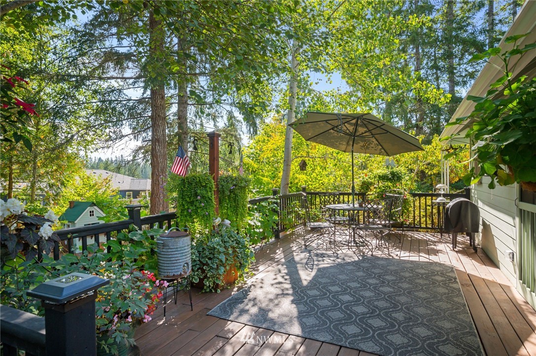 101 East Hofaker Road Allyn, WA 98524 - Photo 36 of 38 Gallery Image 36