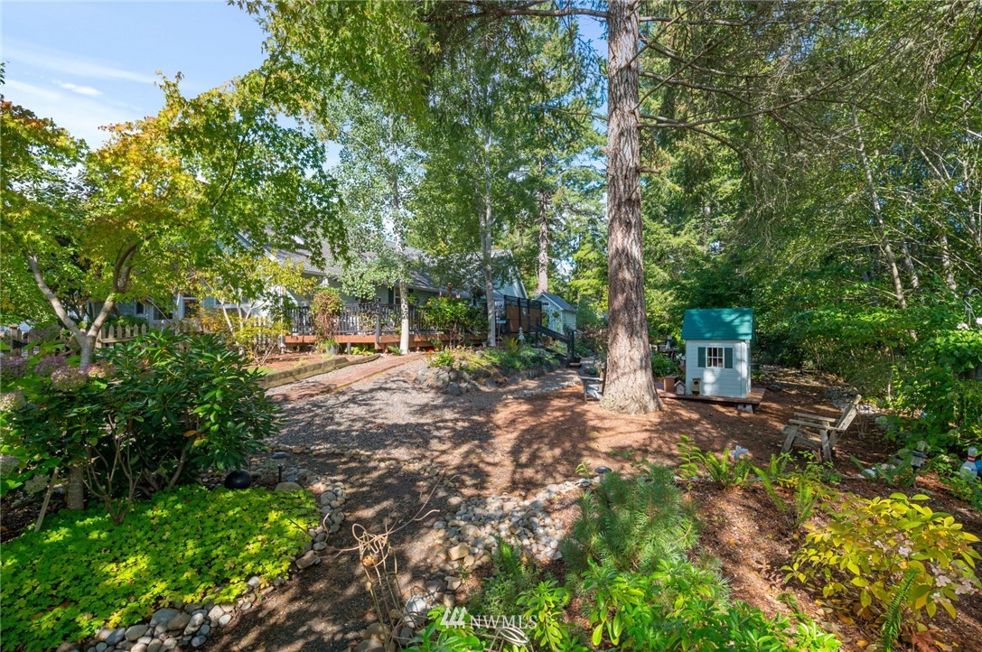 101 East Hofaker Road Allyn, WA 98524 - Photo 38 of 38 Gallery Image 38