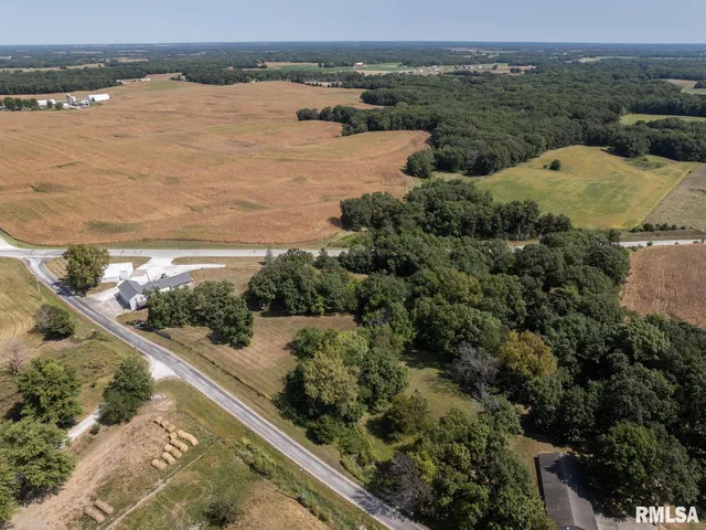 $399,900 | 1000 East 2000th Street, Liberty, IL 62347