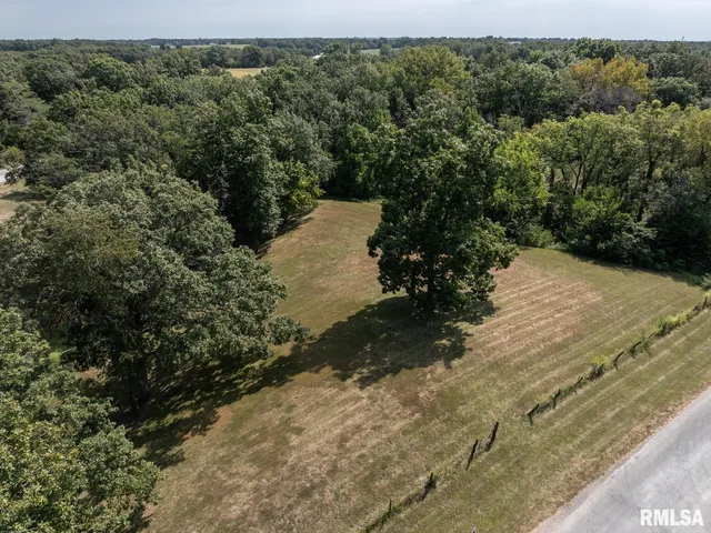 $399,900 | 1000 East 2000th Street, Liberty, IL 62347