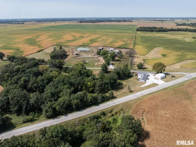 $399,900 | 1000 East 2000th Street, Liberty, IL 62347