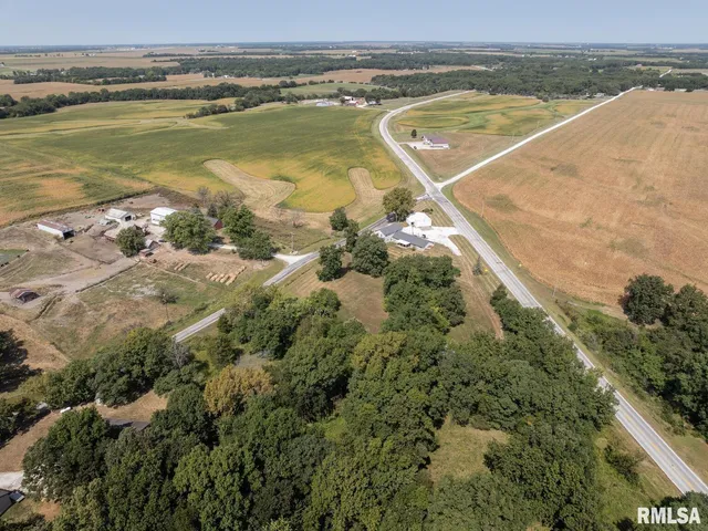 $399,900 | 1000 East 2000th Street, Liberty, IL 62347