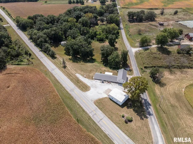 $399,900 | 1000 East 2000th Street, Liberty, IL 62347