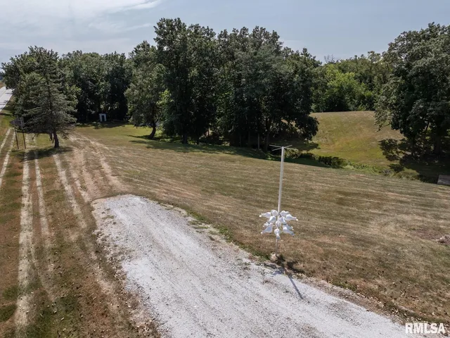 $399,900 | 1000 East 2000th Street, Liberty, IL 62347