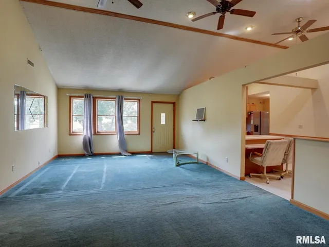 $399,900 | 1000 East 2000th Street, Liberty, IL 62347