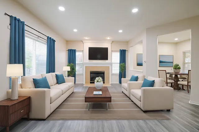 $379,900 | 204 Aspen Circle, Gilberts, IL 60136