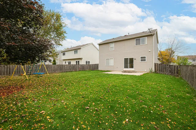 $379,900 | 204 Aspen Circle, Gilberts, IL 60136