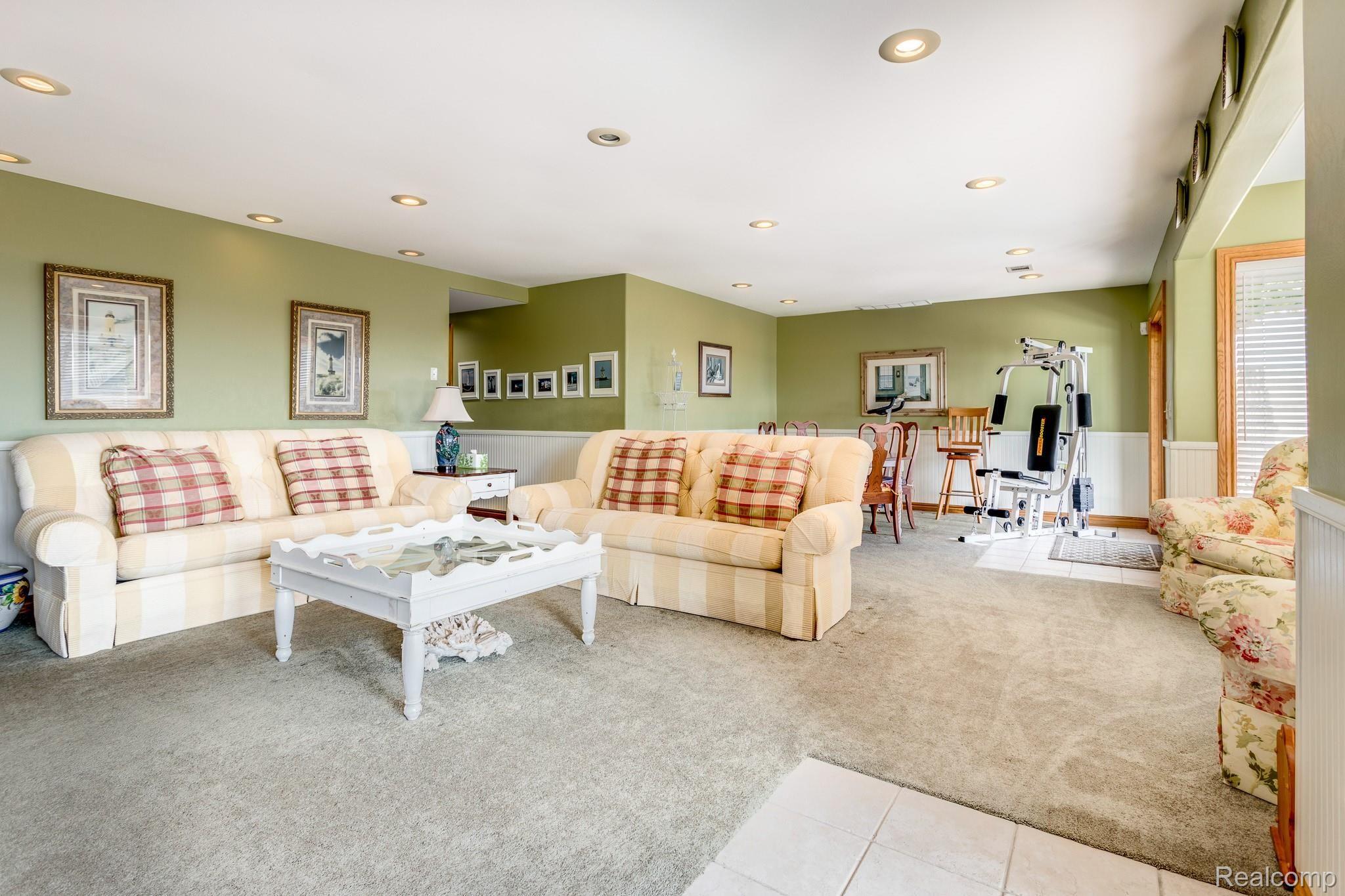 4450 North Lakeshore Road Deckerville, MI 48427 - Photo 61 of 75 4450 Lakeshore Rd (37 of 76).jpg
