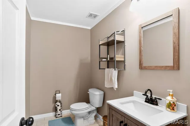 $479,900 | 8074 Glen Arbor Drive, Lake St. Louis, MO 63367