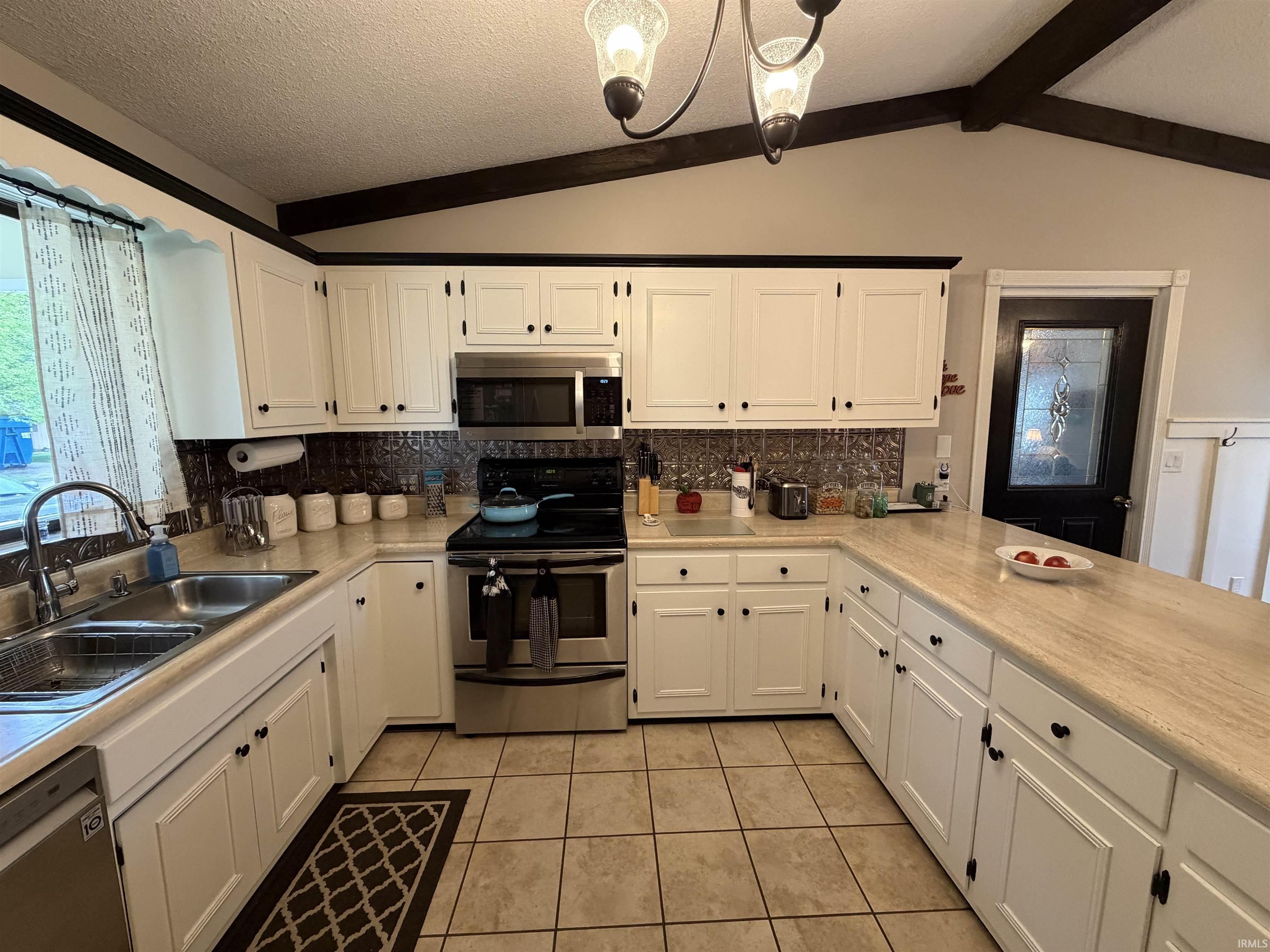 2274 Maple Drive Peru, IN 46970 - Photo 2 of 24