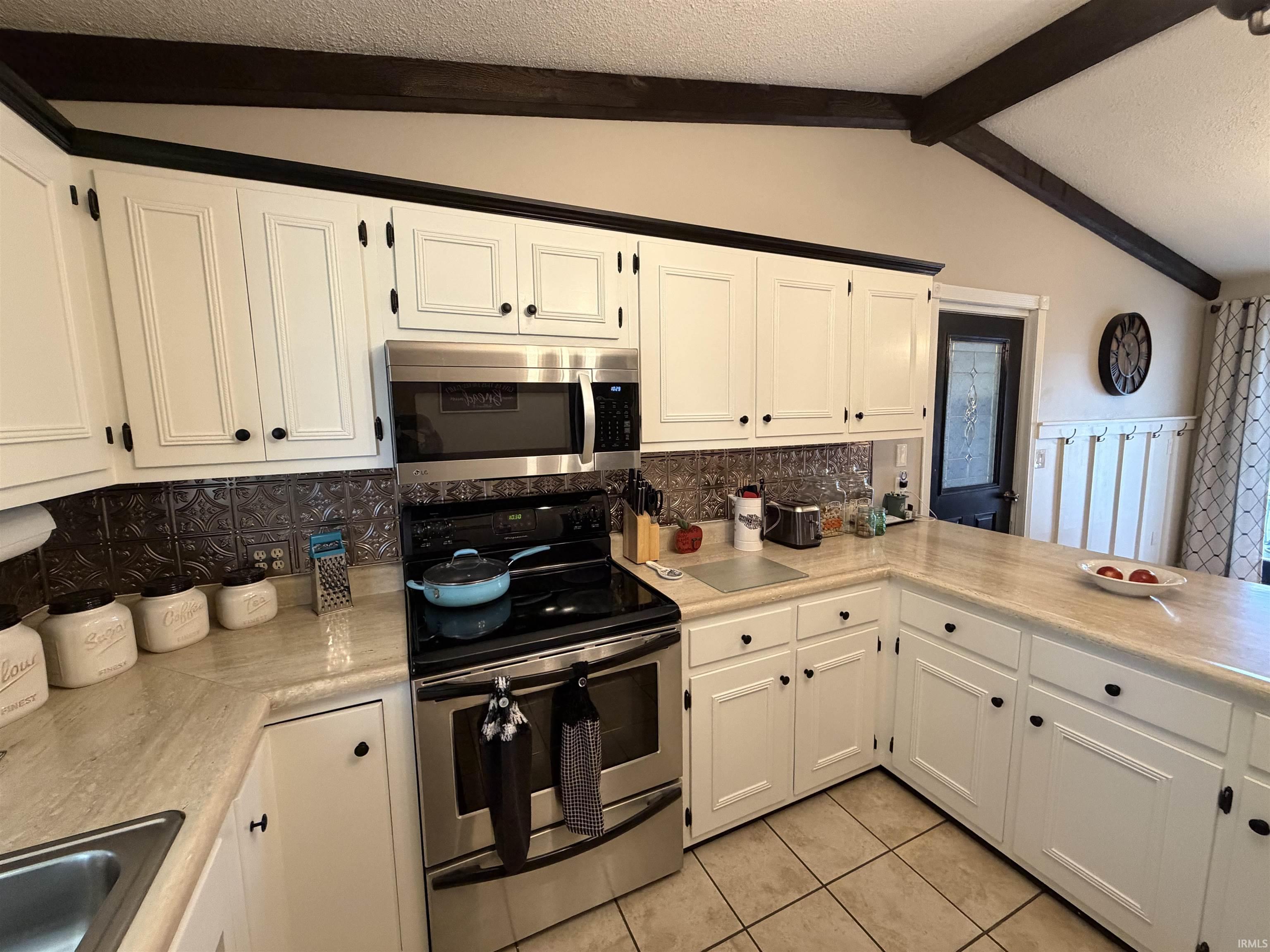 2274 Maple Drive Peru, IN 46970 - Photo 5 of 24