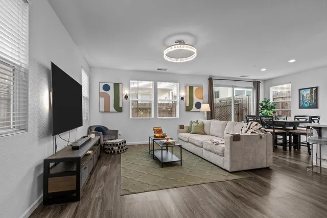 $535,000 | 5330 Sable Wood Lane, Fair Oaks, CA 95628