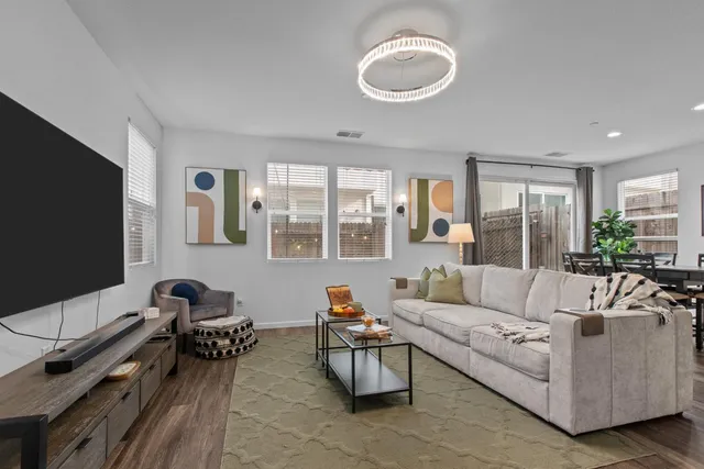 $535,000 | 5330 Sable Wood Lane, Fair Oaks, CA 95628