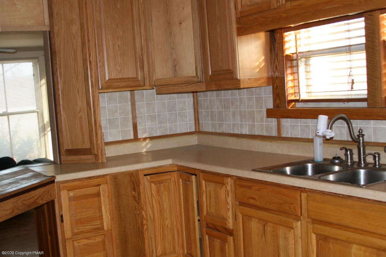 Golf Course Road Saylorsburg, PA 18353 - Photo 11 of 19 kitchen
