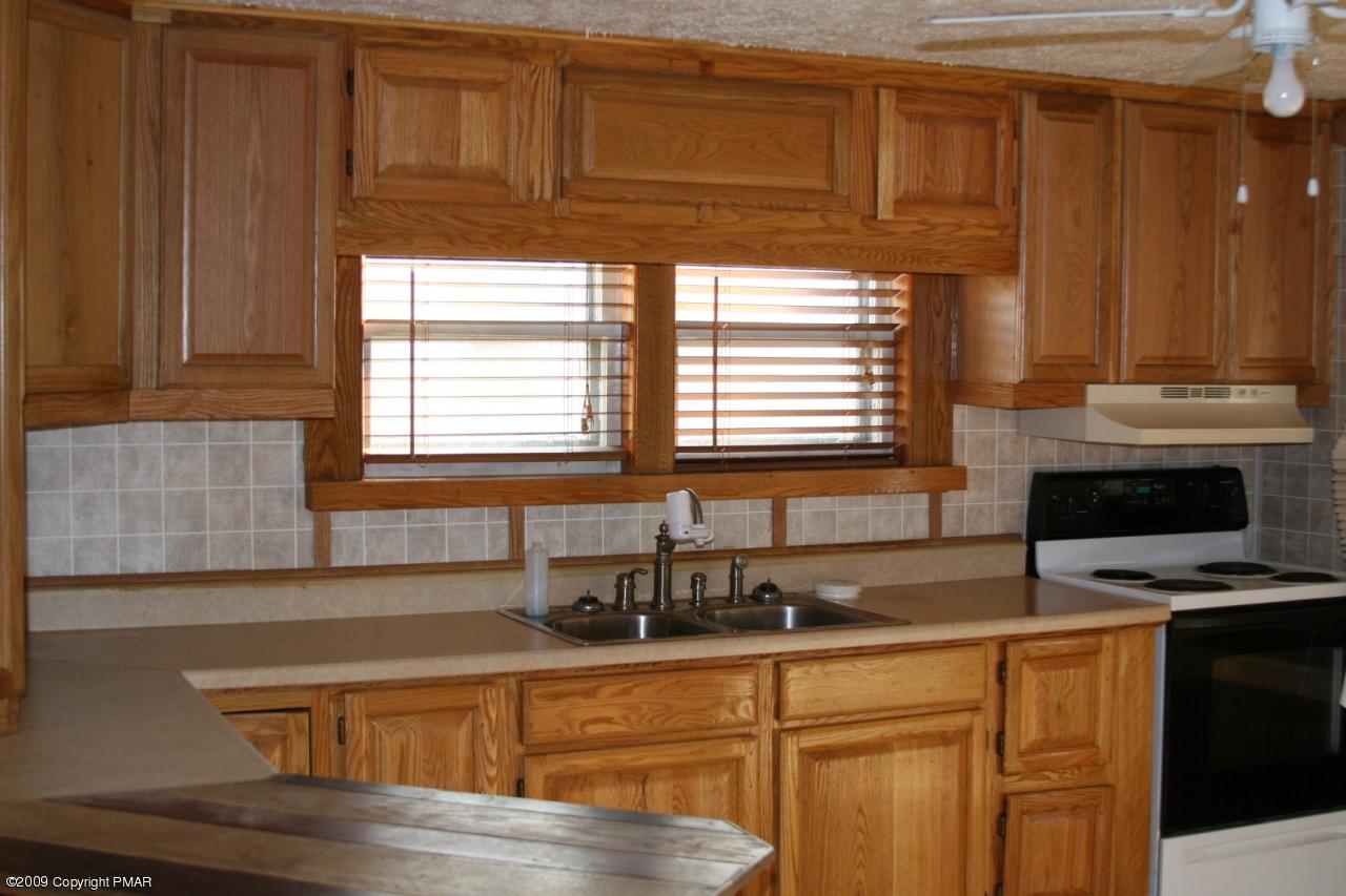 Golf Course Road Saylorsburg, PA 18353 - Photo 13 of 19 kitchen 2