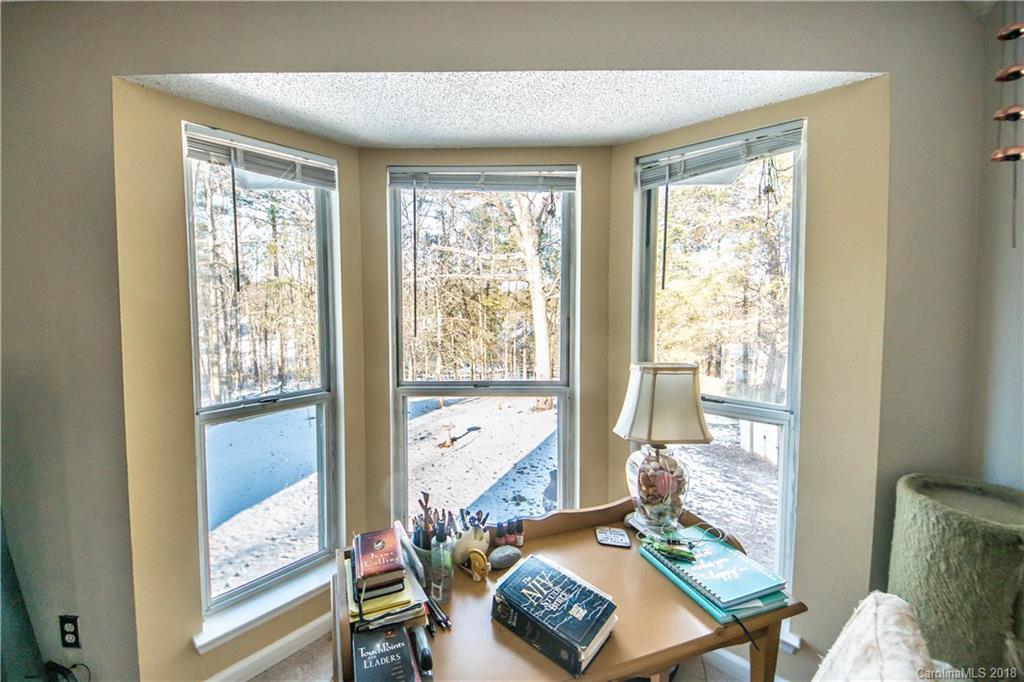 9512 Marshbrooke Road Matthews, NC 28105 - Photo 11 of 15 Gallery Image 11