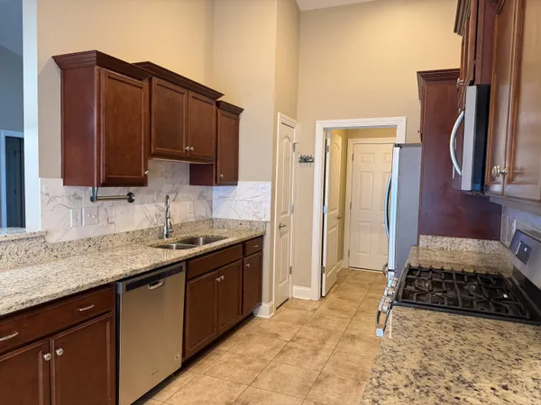 $2,000 | 301 Macarthur Drive, Unit HAMPTON PLACE LOT #55 PH, Conway, SC 29527