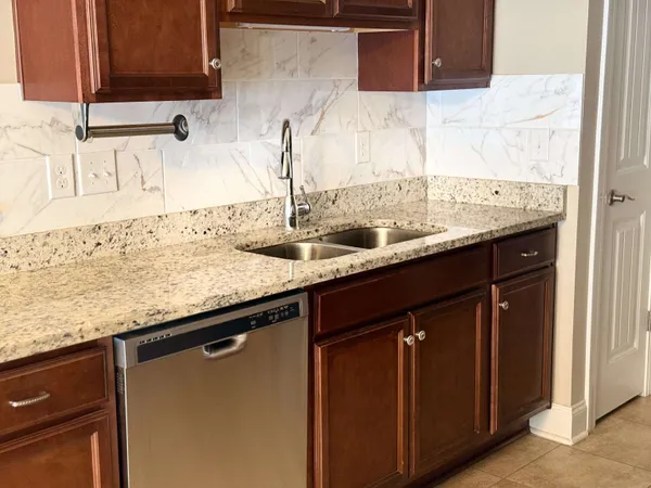 $2,000 | 301 Macarthur Drive, Unit HAMPTON PLACE LOT #55 PH, Conway, SC 29527