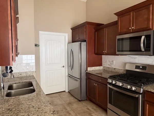 $2,000 | 301 Macarthur Drive, Unit HAMPTON PLACE LOT #55 PH, Conway, SC 29527