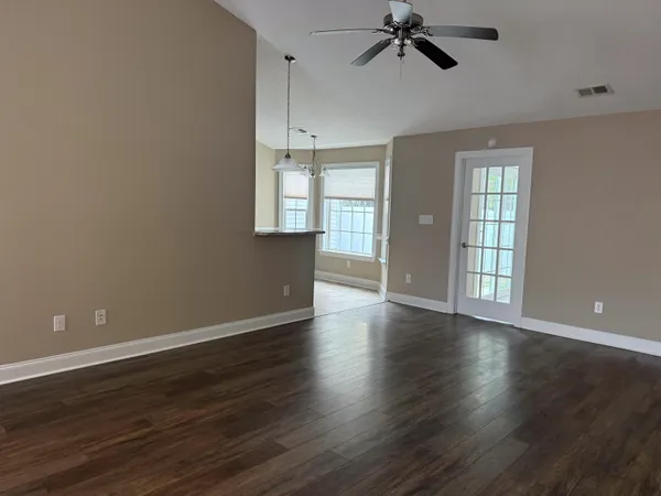 $2,000 | 301 Macarthur Drive, Unit HAMPTON PLACE LOT #55 PH, Conway, SC 29527