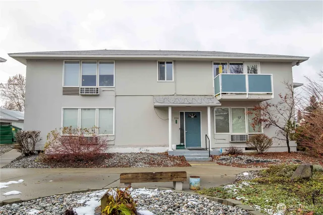 $199,999 | 150 Lavender Court, Unit 43, Wenatchee, WA 98801