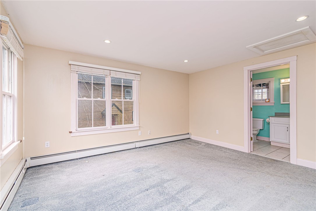 61 Howland Avenue Jamestown, RI 02835 - Photo 15 of 31 2nd floor bedroom unfurnished