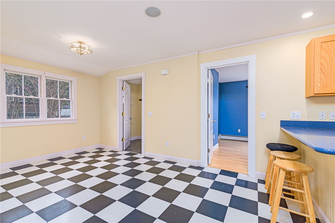 61 Howland Avenue Jamestown, RI 02835 - Photo 17 of 31 dining without virtual staged furniture