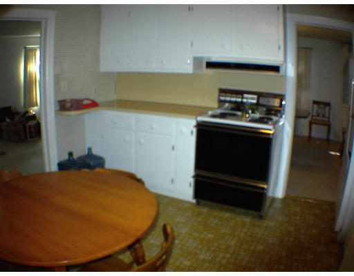 26 Oregon Street Springfield, MA 01118 - Photo 3 of 7