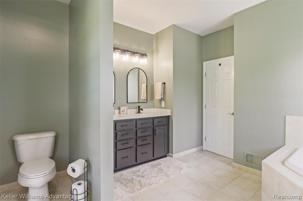3285 Everett Drive Rochester Hills, MI 48307 - Photo 29 of 77