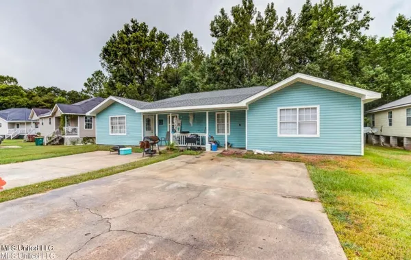 $225,000 | 20017 Sunshine Drive, Long Beach, MS 39560