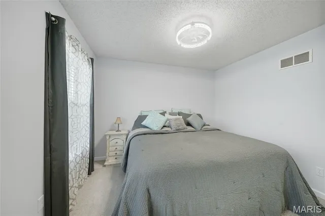 $375,000 | 471 Bellingham Court, St. Charles, MO 63304