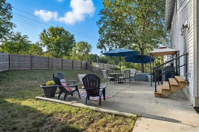 $375,000 | 471 Bellingham Court, St. Charles, MO 63304