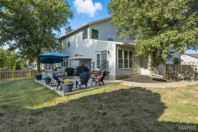 $375,000 | 471 Bellingham Court, St. Charles, MO 63304