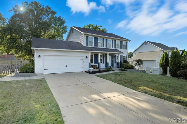 $375,000 | 471 Bellingham Court, St. Charles, MO 63304