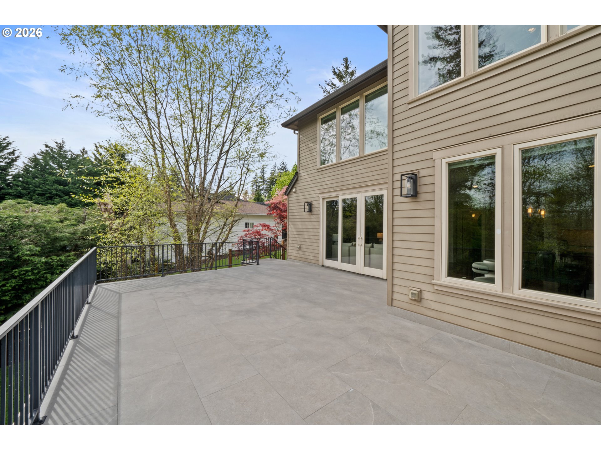 13056 Knaus Road Lake Oswego, OR 97034 - Photo 13 of 43