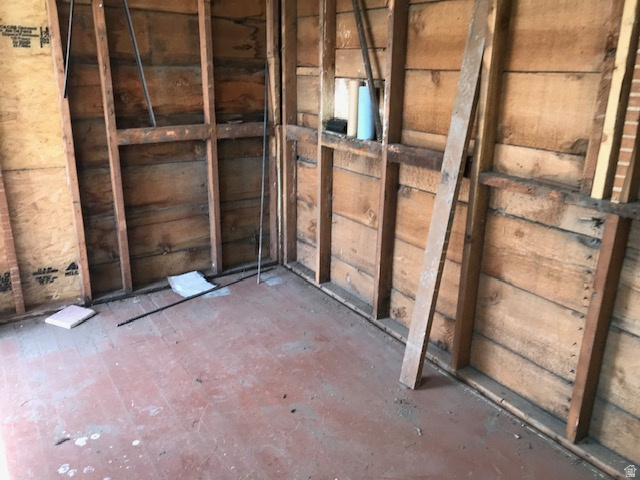 5790 North 6850th W Cache Junction West Cache Junction, UT 84304 - Photo 23 of 24 View of horse barn