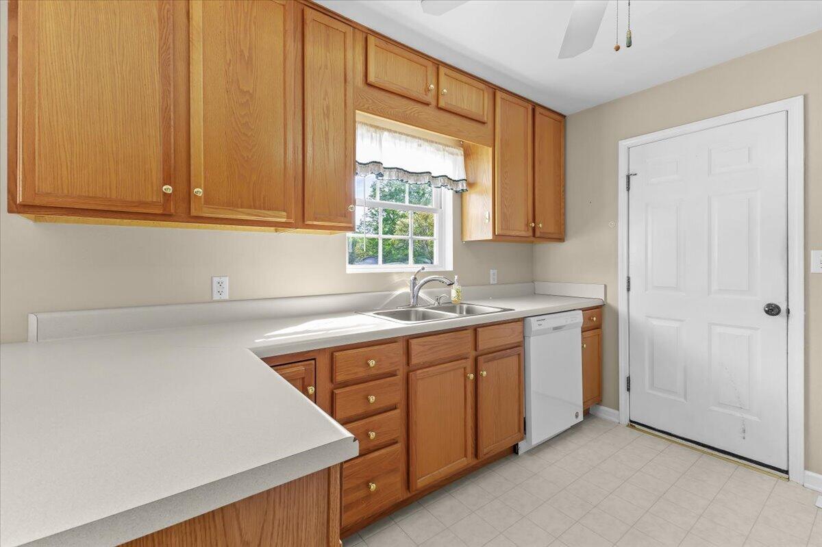 4110 Flatwoods Road Elliston, VA 24087 - Photo 14 of 36 14-4110 Flatwoods Rd-14