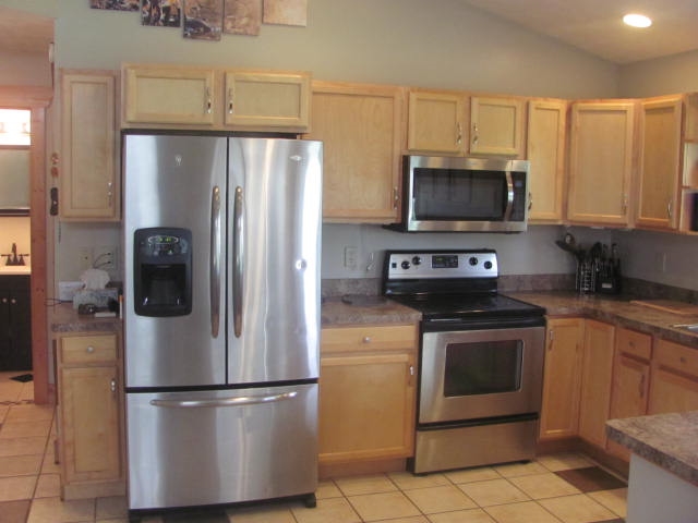 6365 West County Line Road Buckley, MI 49620 - Photo 9 of 27 1863163-8.JPG