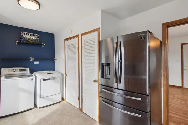 $280,000 | 7416 Thomas Avenue, Bridgeview, IL 60455