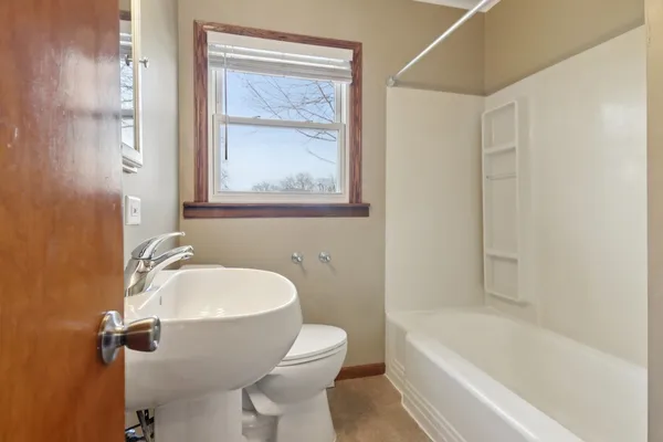 $280,000 | 7416 Thomas Avenue, Bridgeview, IL 60455